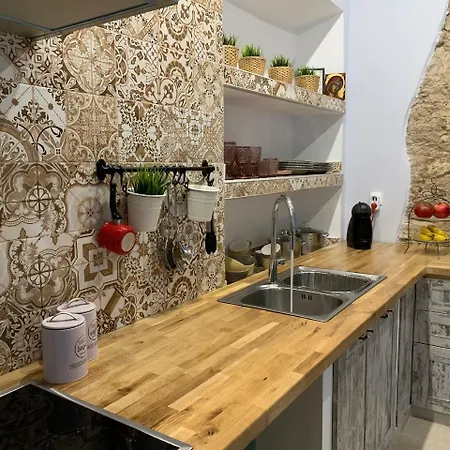 Sperveri Della Regina